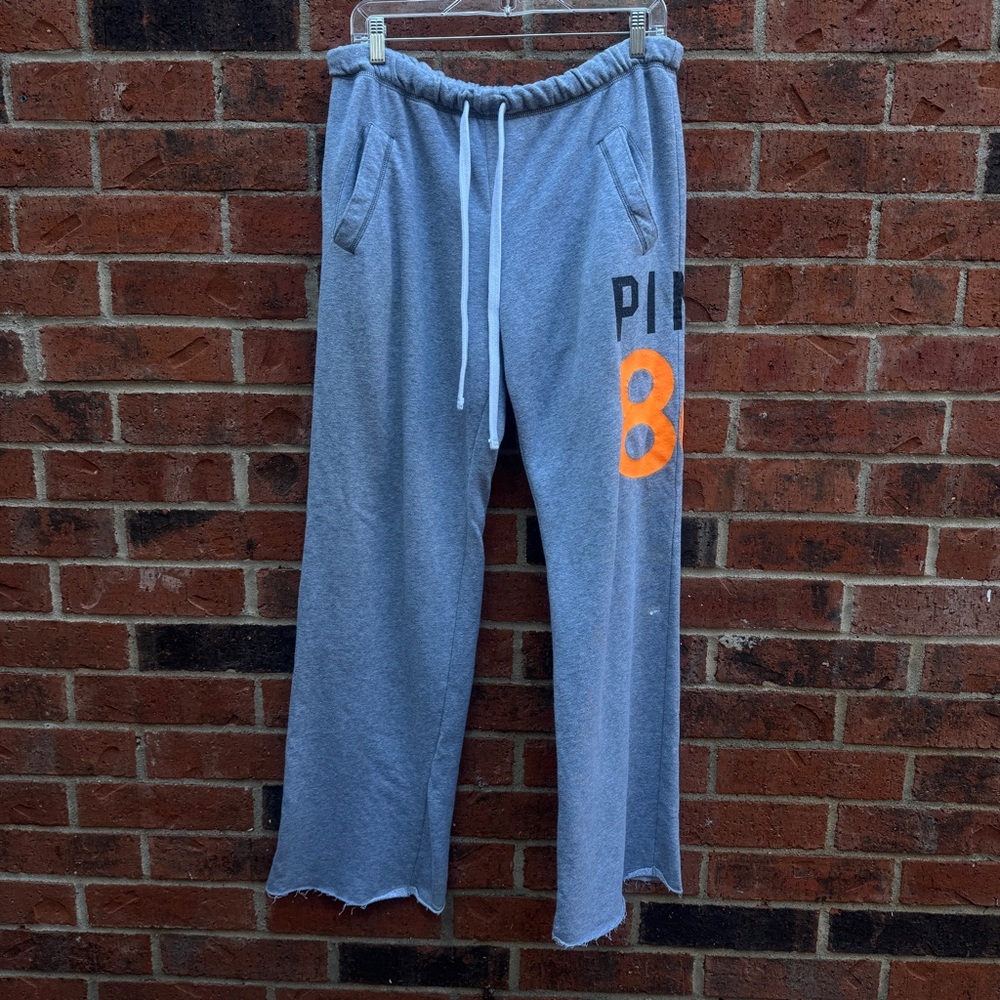 Victoria's Secret PINK Gray Boyfriend Sweatpants 86